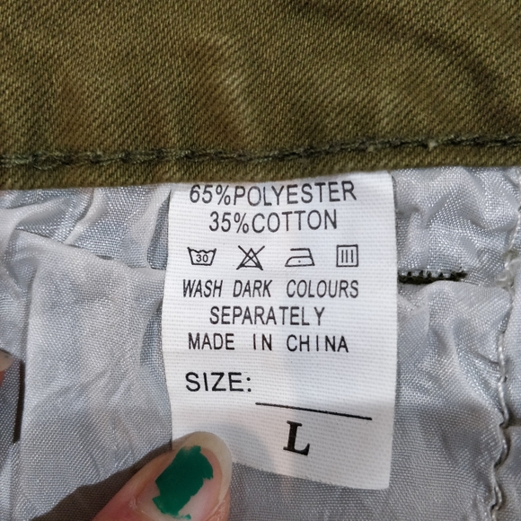 (3/$15) NWOT green denim stretchy shorts - Picture 6 of 6